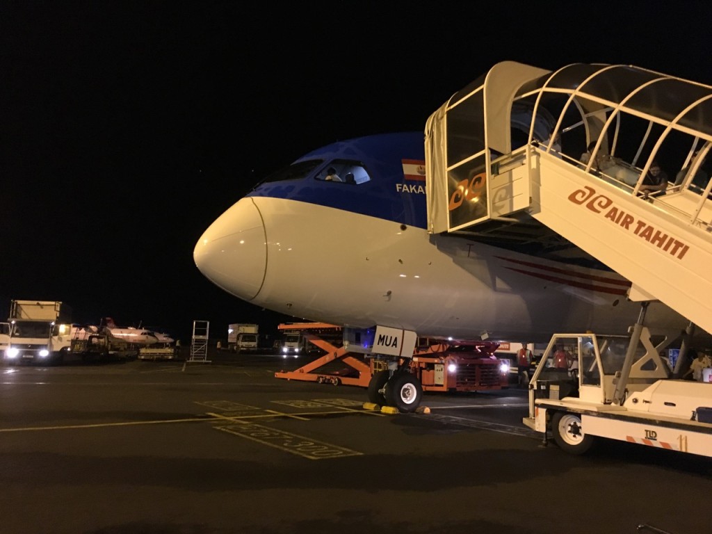 Air Tahiti Nui - Boeing 787-9 po pristani v Papeete